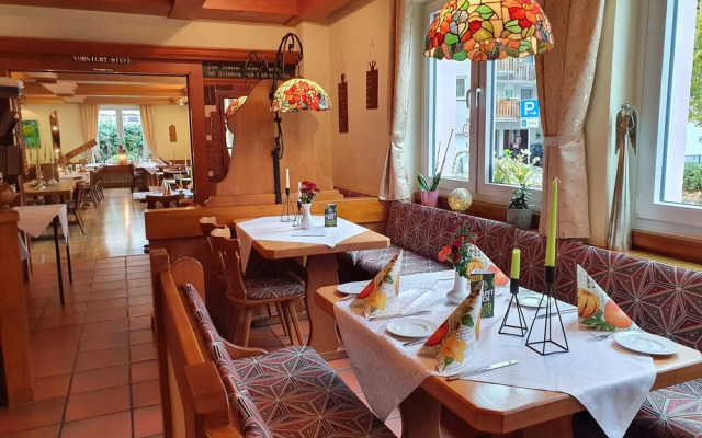 Hotel Neuenburger Hof