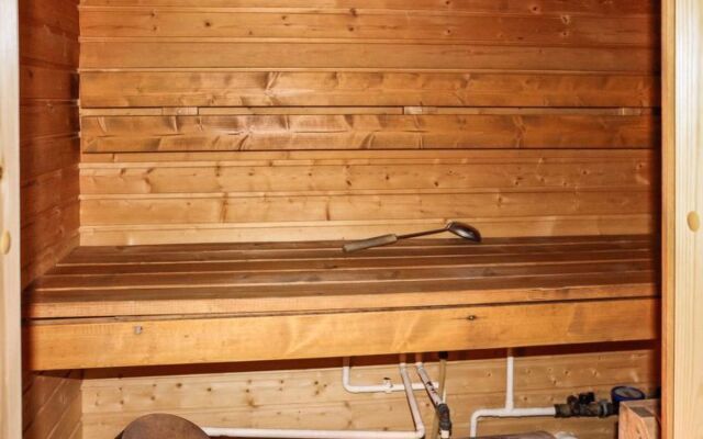 Alppikylä 8a paritalo includes two ski l