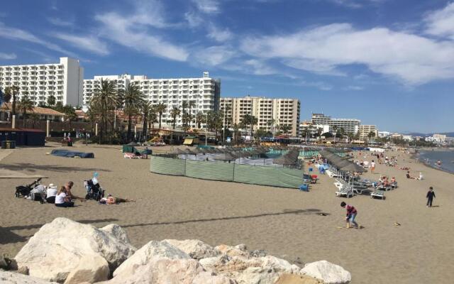 Magnificent Port-Beach 5* Luxury Residence