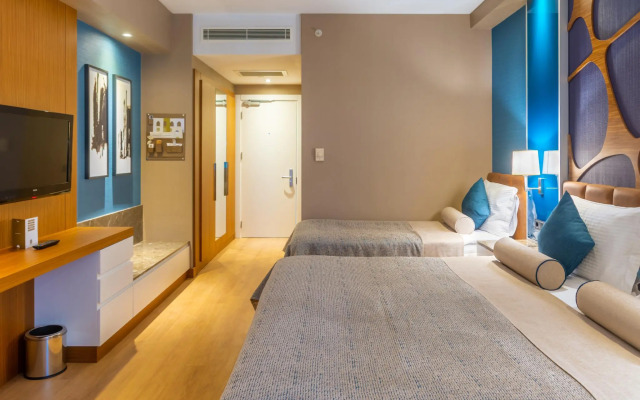 Baia Lara Hotel