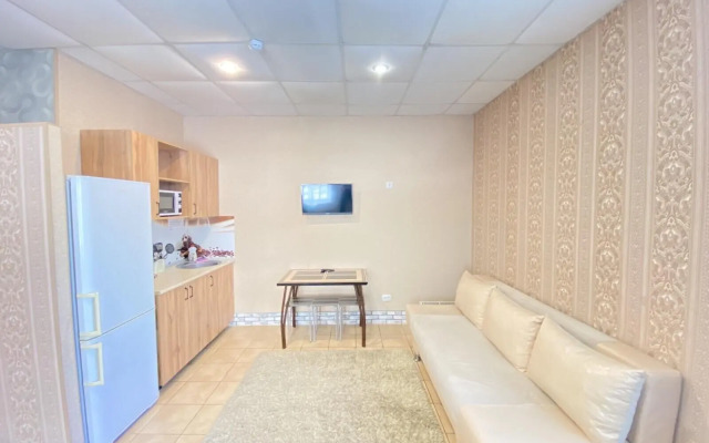 Апартаменты на улице Газовиков 25к2