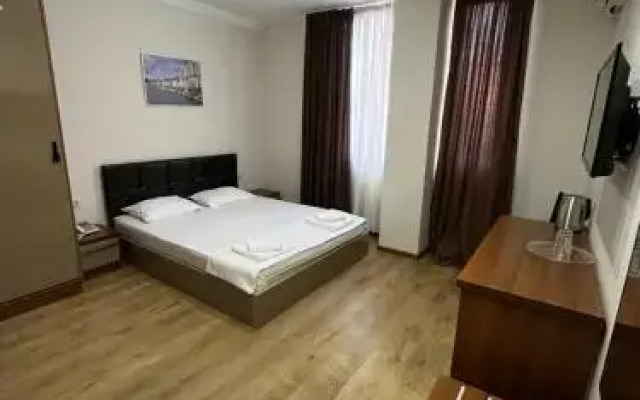 Ventura Hotel