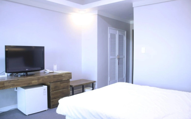 Ocean View Hotel