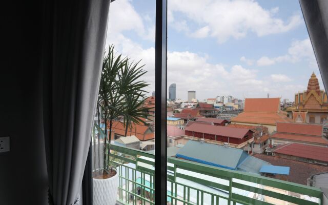 SKY HOTEL Central Phnom Penh - Rooms & Apartments