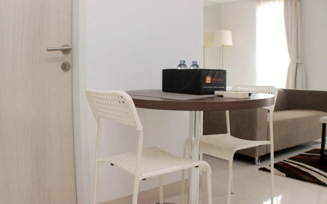 Comfy And Spacious Studio Azalea Suites Apartment