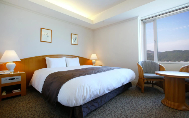 Hotel Kyocera – Guest Rooms – Kirishima