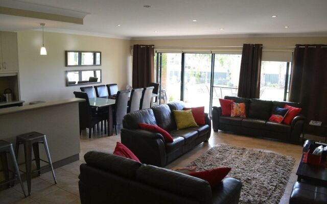 Elsinor Townhouse 8 Mulwala