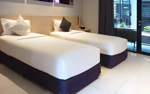 Berry Hotel
