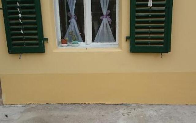 House Grabic