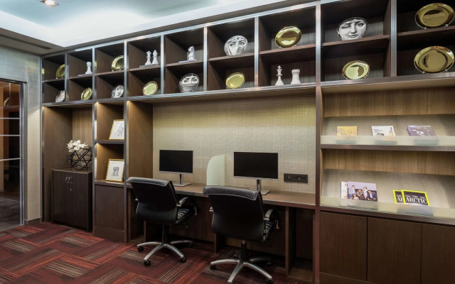 DoubleTree by Hilton Bangkok Ploenchit