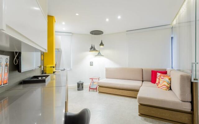 Hp87 Stylish and Cozy Studio in Jardins
