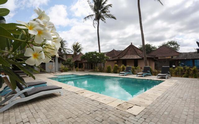 OYO 1651 Purnama Beach Hotel