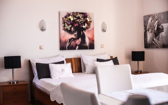Anka - With Open Jacuzzi - SA4