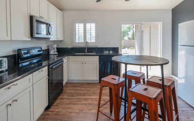 4BR Home in Tempe near ASU by WanderJaunt