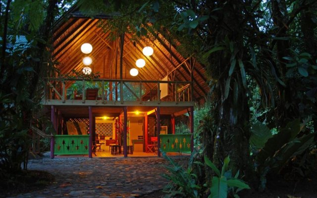 Pacuare Lodge by Böëna.