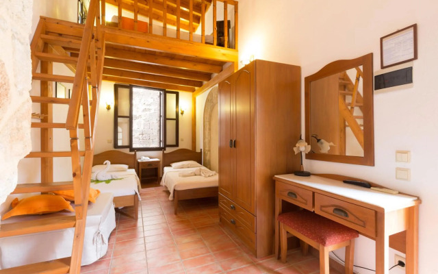 Camelot Traditional & Classic Hotel