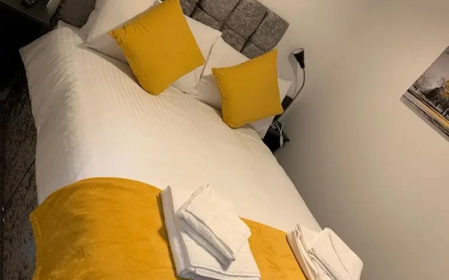 Kings Cross by Pureserviced