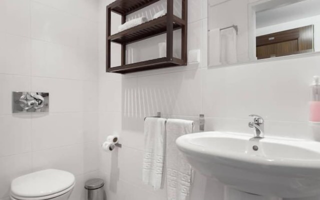 Low Cost Tourist Apartments Casa da Música