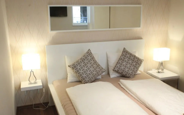 Dfive Apartments - Bland