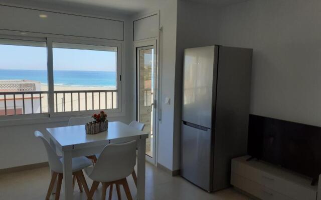 Apartamentos Dins Mar Apto. 8