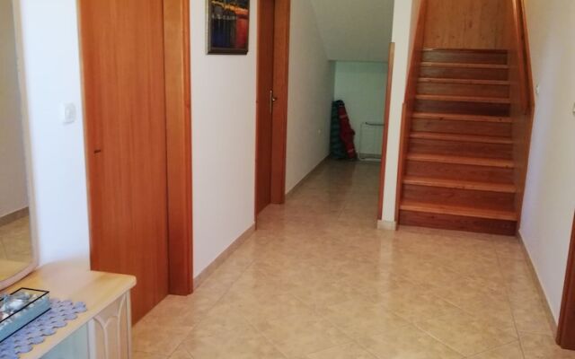 Villa Valeta 500 Meters From the Beach