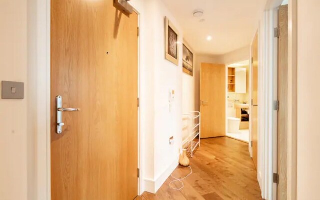 Remarkable 2-bed Apartment in London Amazing Views