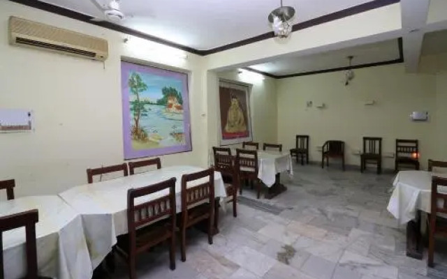 Hotel Uruvela International by OYO Rooms