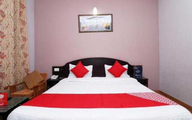 Oyo 27891 Hotel Binsar Rooms