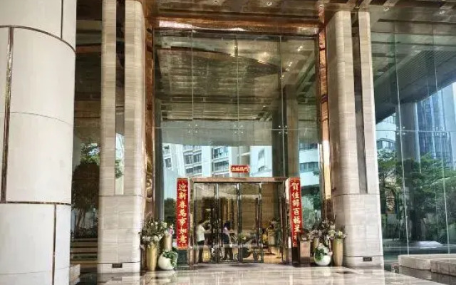 Xiamen Binbei Yinhu Apartment (DongDu Cruise Center)