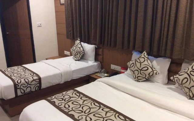 Hotel Rk Palace