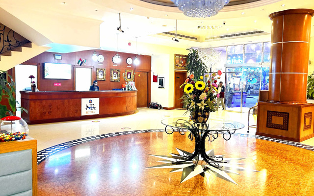 Moon Valley Hotel Apartment