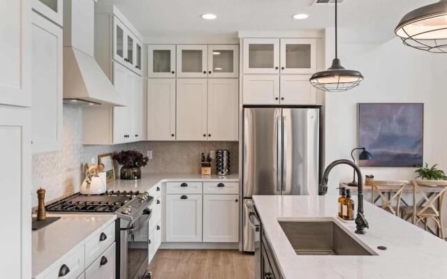 Persian Bliss 10 Bedroom Townhouse