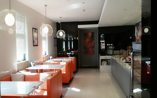 Jinjiang Inn Select Shanghai Nanxiang Minzhu Street