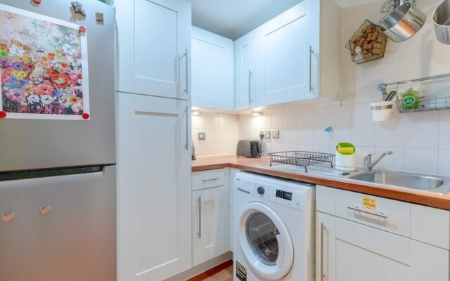 Warm & Inviting 1bedroom Flat With Patio, Camden Town!