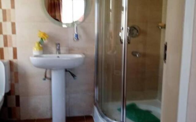 Nyayo Embakasi 3 bedroom Furnished Apartment