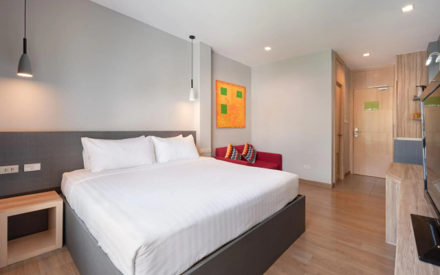 iCheck inn Gems Center Silom