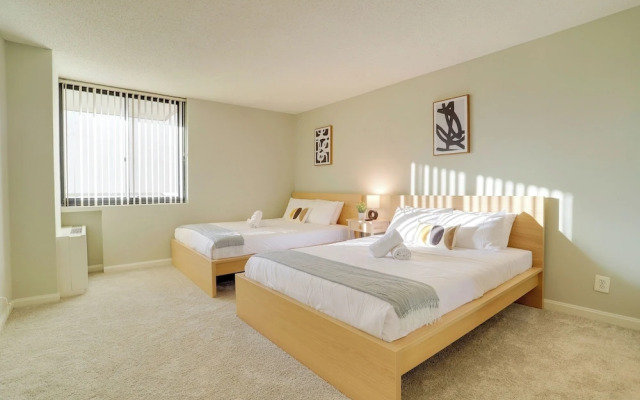 Modern Spacious Apt Crystal City