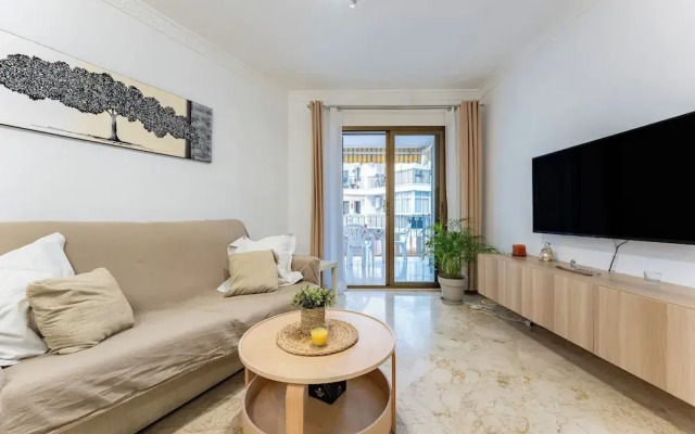 CT 350 - Faro's Marbella Beachapartment