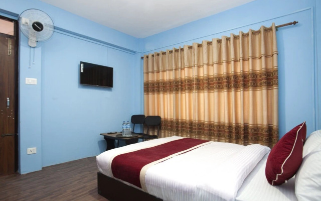 Oyo 419 Hotel Crossroads