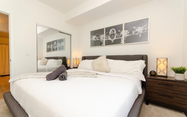 Hollywood VIP Suite on Sunset