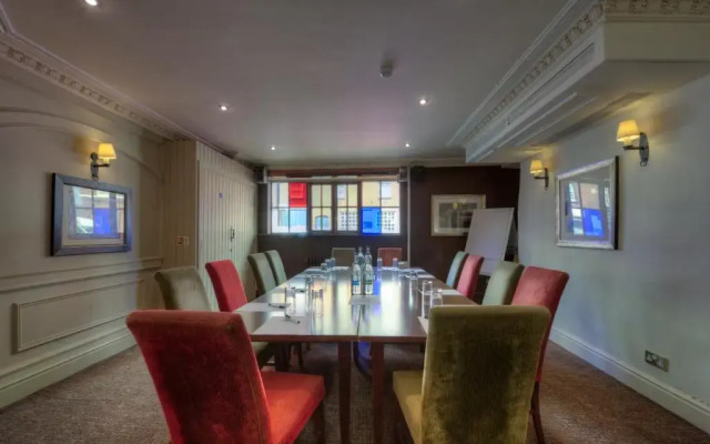 Dog & Partridge Hotel by Greene King Inns
