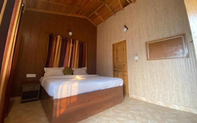 The Himalayan Living