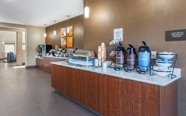 Comfort Inn Portland Hotel