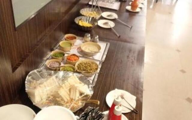 Hotel Sarthak