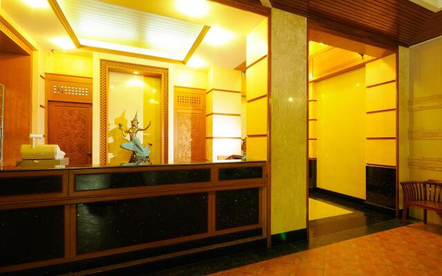 Khaosan Palace Hotel