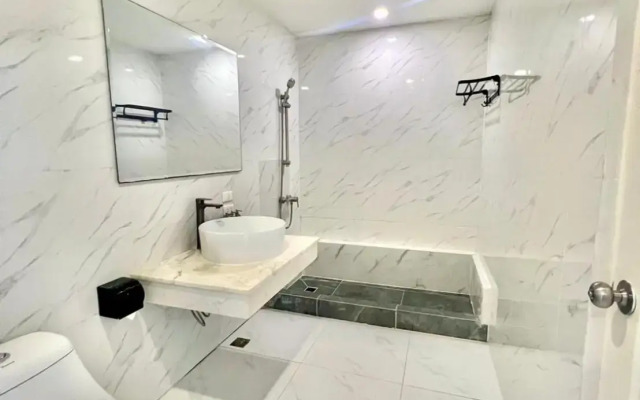 Patong Sunset Villa Phuket