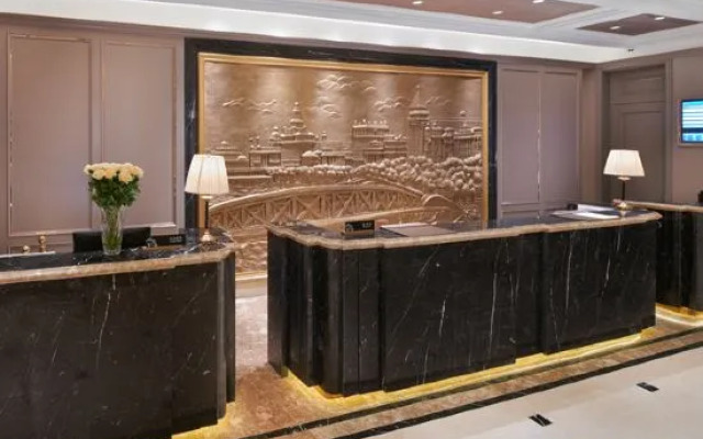 Polysheron Hotel Shanghai Jinshan Bailian City Beach