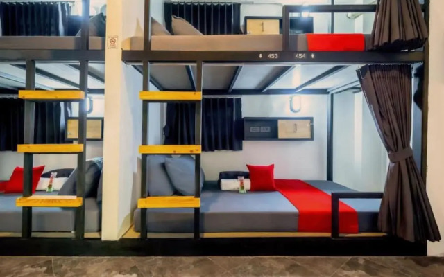 Episode 11 Hostel Sukhumvit