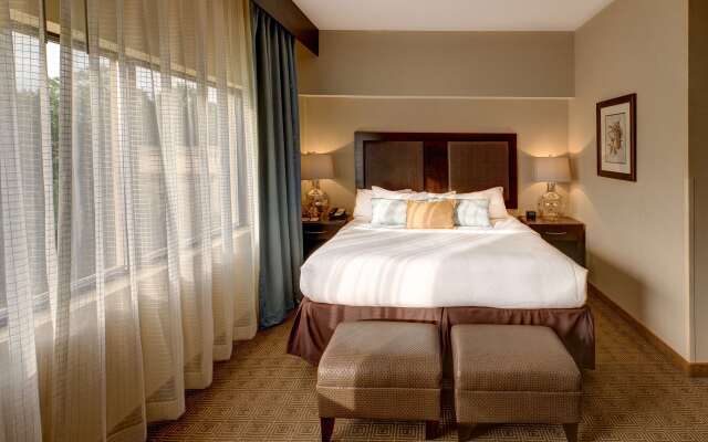 DoubleTree by Hilton Tinton Falls - Eatontown