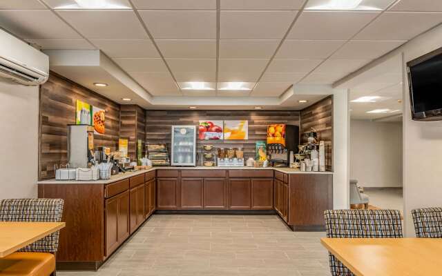 Quality Inn Bucyrus North